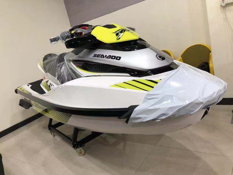 特价全新2017款rxt300