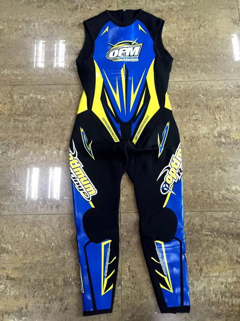 特价 OPM 无袖连体衣