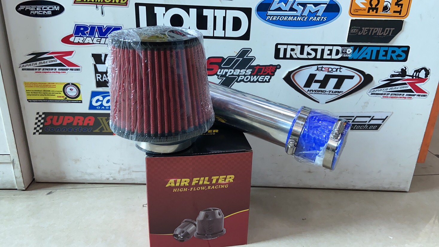 庞巴迪火花改装高流量进气风格系统